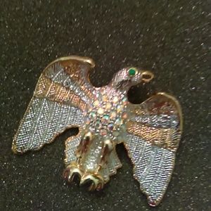 Gorgeous Eagle Brooch